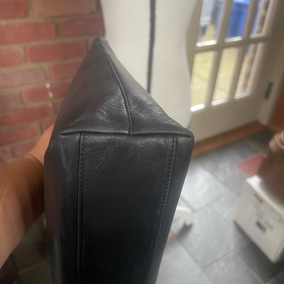 🔥 Salvatore 🔥Ferragamo 🔥leather 🔥shoulder 🔥bag 🔥 - Picture 5 of 11